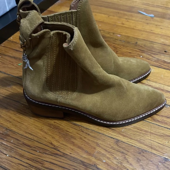 Coach Womens C2PD Pointed Toe Ankle Boots & Booties Fashion, Brown, Size 7.5 - Picture 3 of 8